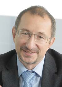 Виктор ДОСТОВ, председатель совета ассоциации «Электронные деньги»