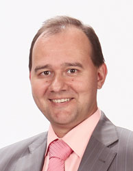 Олег Юрьевич ЛЕОНОВ