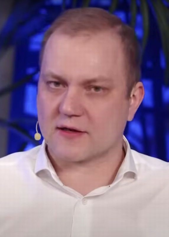 Алексей Зотов