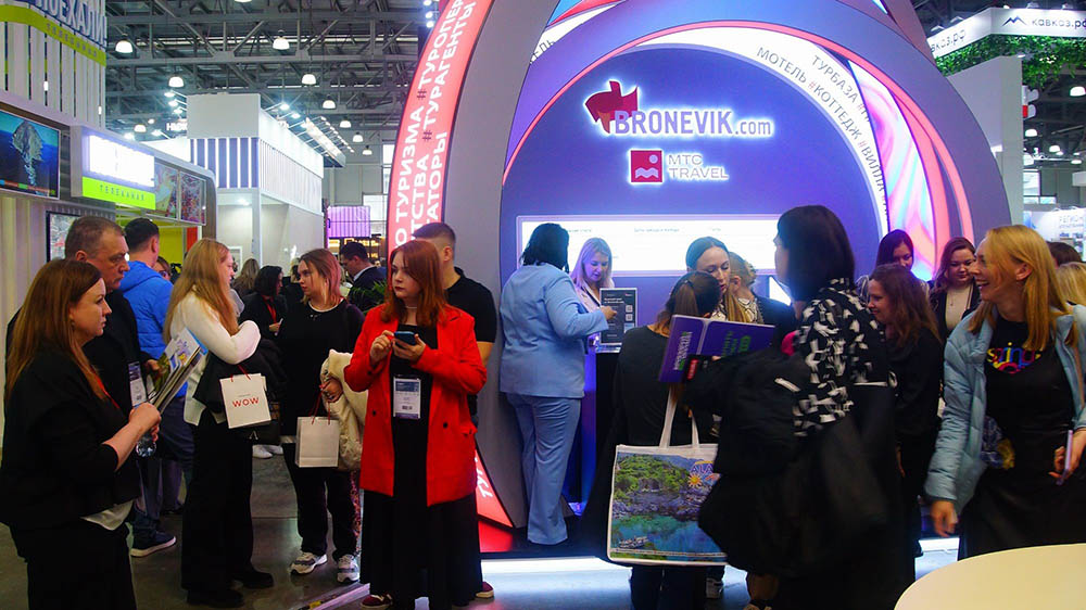 На стендах выставки