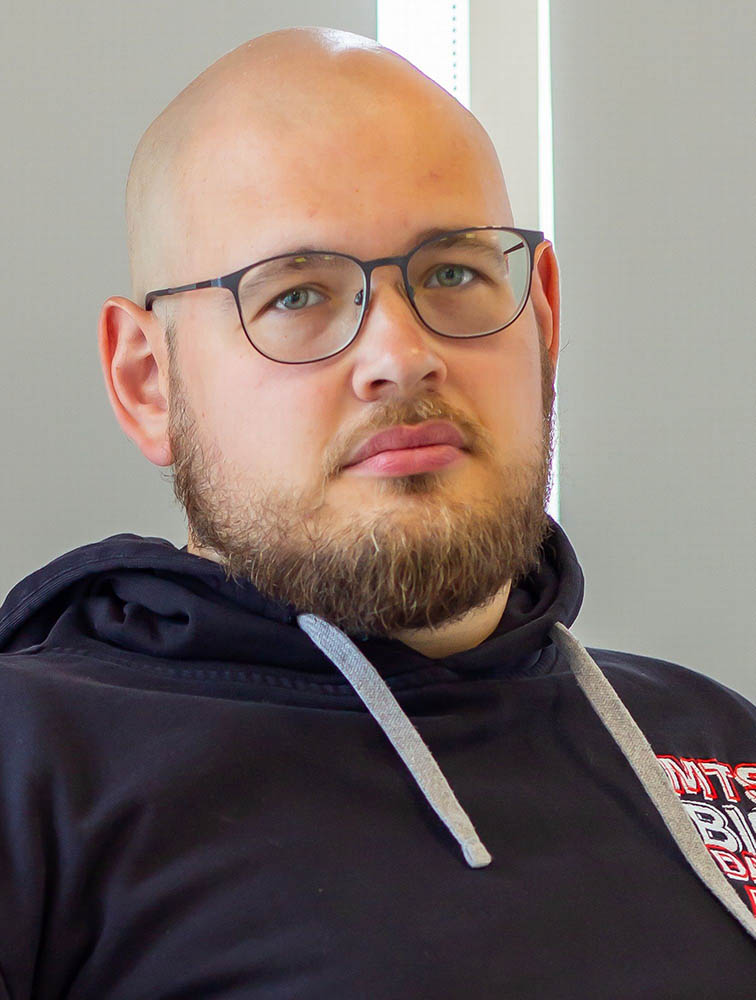 Михаил Степнов