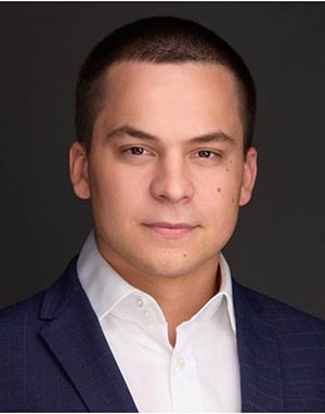 Денис Мухин