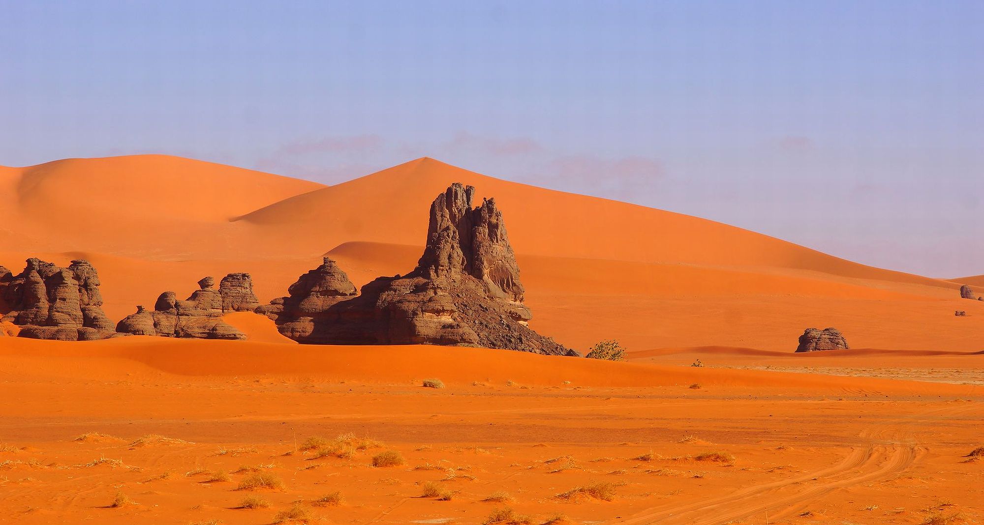 Красные пески Сахары