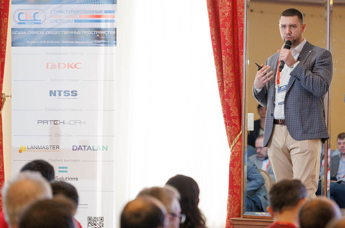 Выступает Виктор Чепурнов