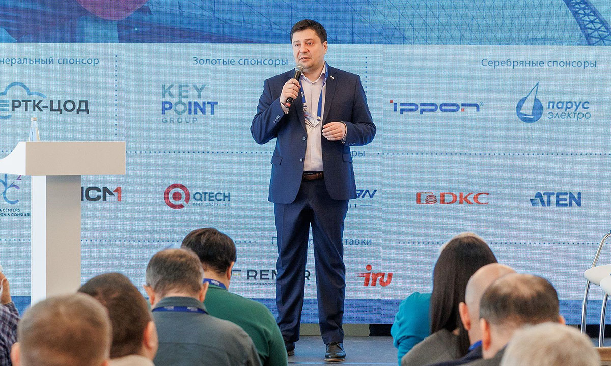 Антон Лошаков