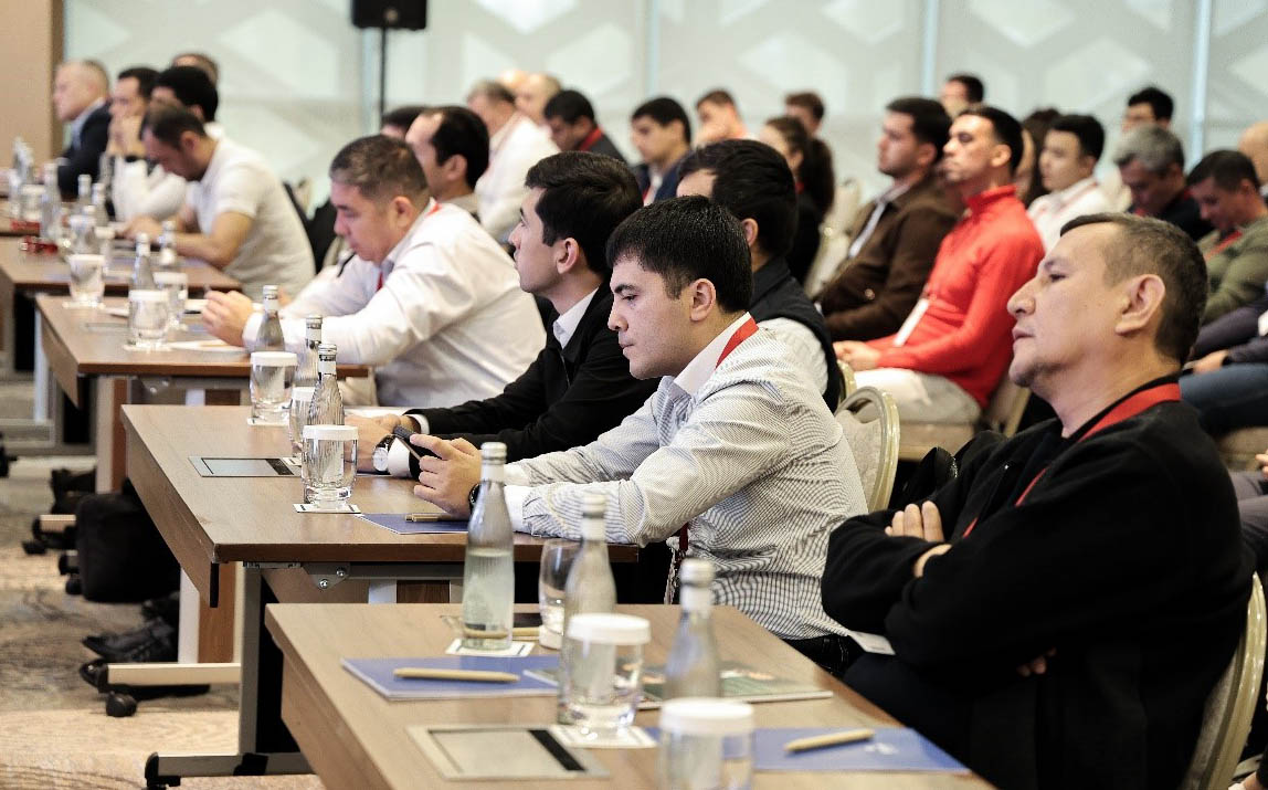 На одном из семинаров в первый день форума