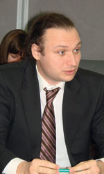 Михаил КОНДРАШИН:  Техническими средствами можно оградить ребенка лишь от половины угроз, которые таит в себе использование Интернета