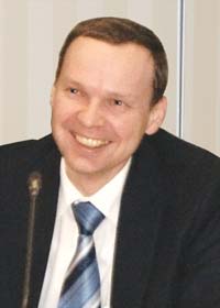 Дмитрий УРЫВАЕВ