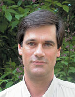 Олег Чекстер